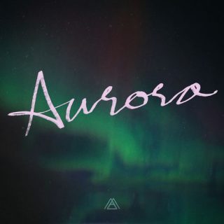 Red Moon : Aurora